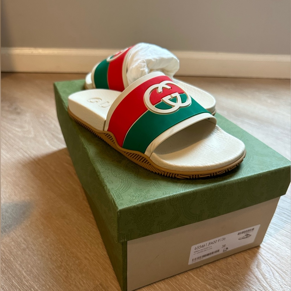 Gucci slides